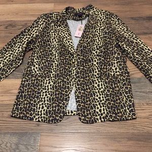 Isabel Hayley timeless trends blazer